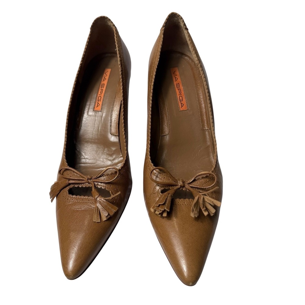 Via Spiga Y2K Pointed Toe Tassel Bow Pumps Tan 8M